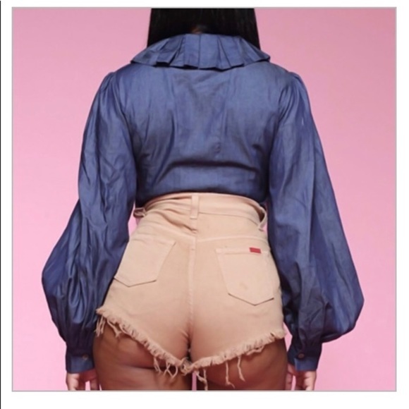 ONE LEFT 🤍🖤 Blue Denim Puff Sleeve Ruffle shirt - Picture 2 of 5